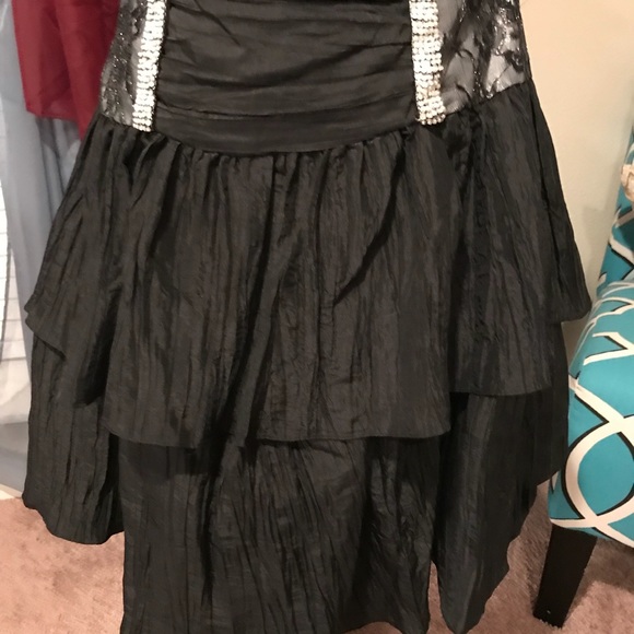 👗PROM DRESS!👗 - Picture 5 of 8